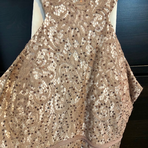 Formal beaded embroidery Maxi dress (Melanie Lynn) - Picture 4 of 4